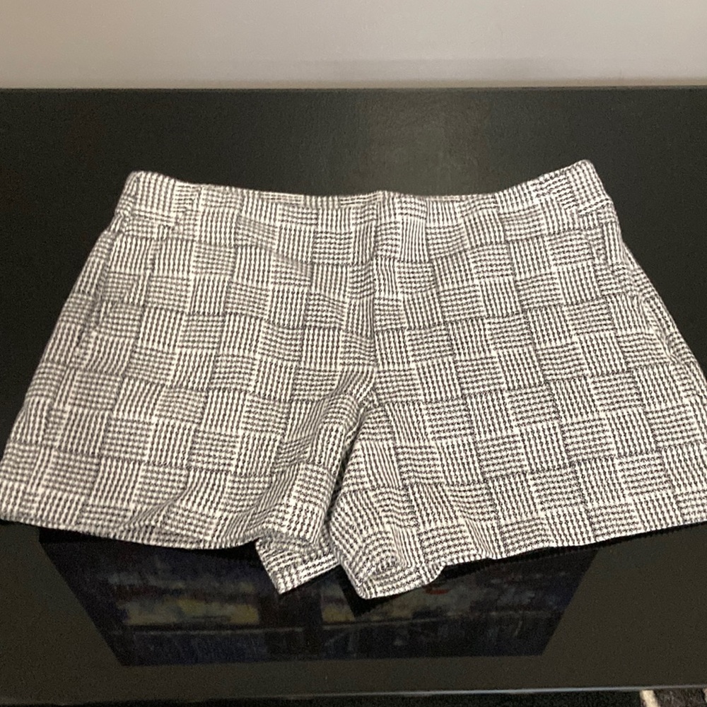 LOFT shorts. GREAT for summer. Comfy & cute!